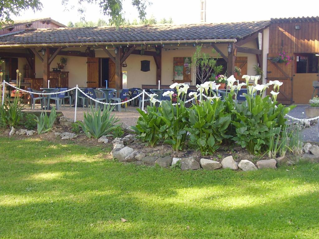 Camping " Le Grun De Chignore" Vollore-Ville ภายนอก รูปภาพ